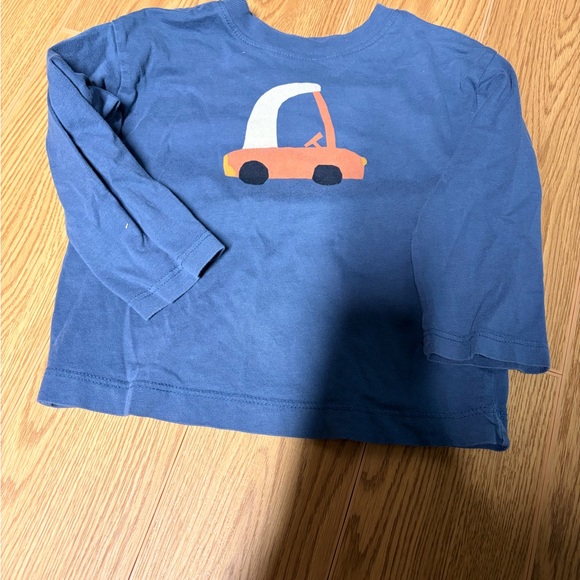 Hanna Andersson Other - Hanna Andersson Navy Long Sleeve Tee with Car Design